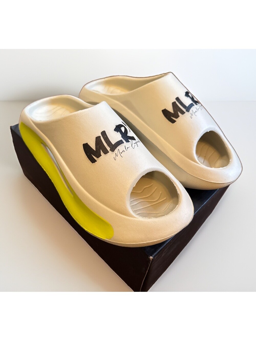 NEW MLR Mon La Leyenda Galactic Beige EVA Slides Men’s 11